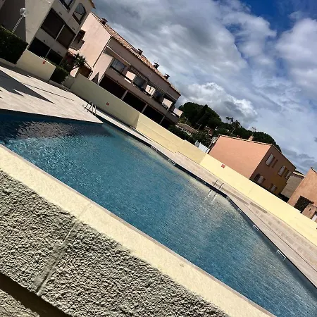 Le Cocon Bleu, Piscine Parking 2 Personnes Apartment *